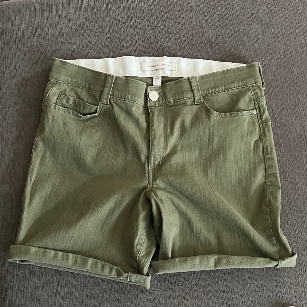 Womens VINTAGE AMERICA Khaki Green Plus Size 16/33 Shorts Sculpt Waist